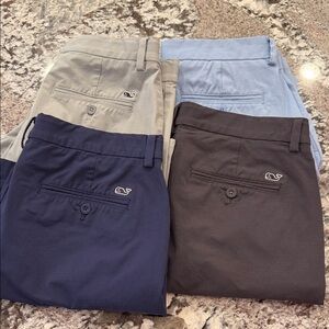 Men's Vineyard Vines Shorts (4 pair) - Navy, Gray, Light Blue, Brown -Size 30